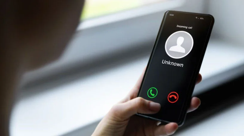 Norma contra fraudes en celulares en Perú riesgos legales y prevención empresarial_PERU-xcbasociados_CUMPLIMIENTO NORMATIVO Y RIESGOS