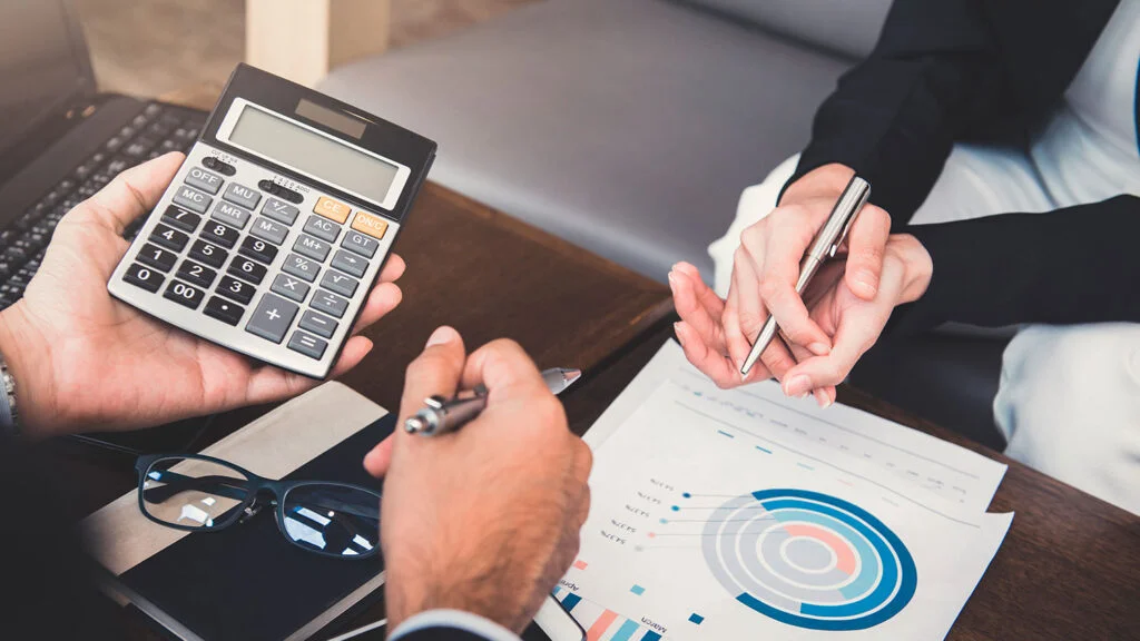 Información personalizada SUNAT para empresas clave en la declaración de renta_PERU-xcbasociados_CUMPLIMIENTO NORMATIVO Y RIESGOS