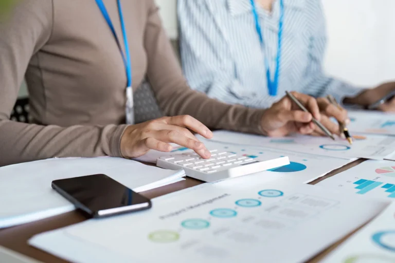 Libros contables en Perú cuáles son obligatorios según tu régimen_PERU-xcbasociados_OUTSOURCING CONTABLE Y TRIBUTARIO